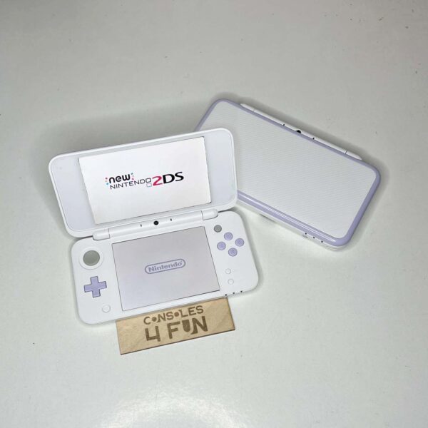 New Nintendo 2DS XL with Games - Image 3