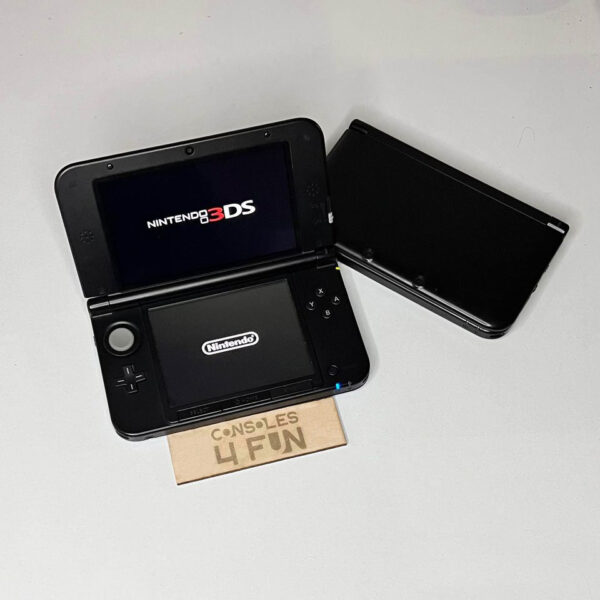 Nintendo 3DS XL with Games - Image 2