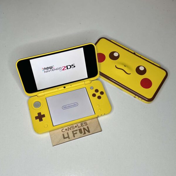 New Nintendo 2DS XL with Games - Image 8