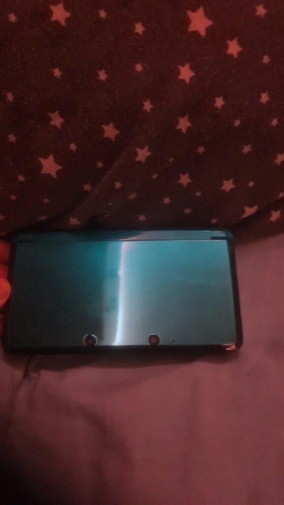 Image #1 from Manuela Van Ek