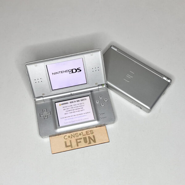 Nintendo DS Lite with Games - Image 5