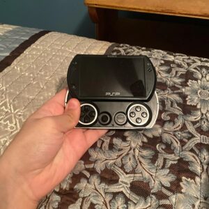 im-13-and-just-got-my-first-psp-and-im-new-to-the-community-v0-hlo1qrkfrp7e1